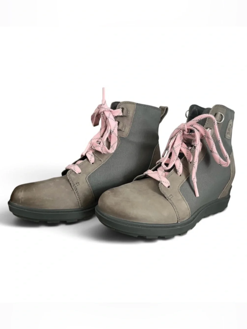 Evie II Nw Lace Sorel Wedge Boots with original box- gray/taupe